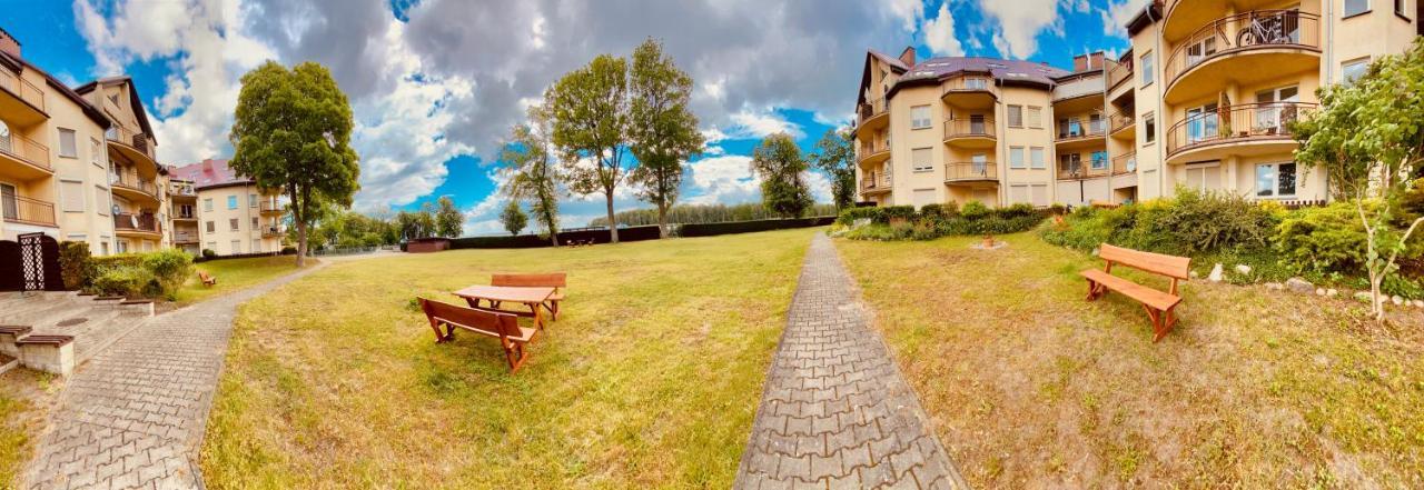 Sonnige Maisonette-Wohnung Mit Blick Auf Die Bucht Dziwnow Luaran gambar